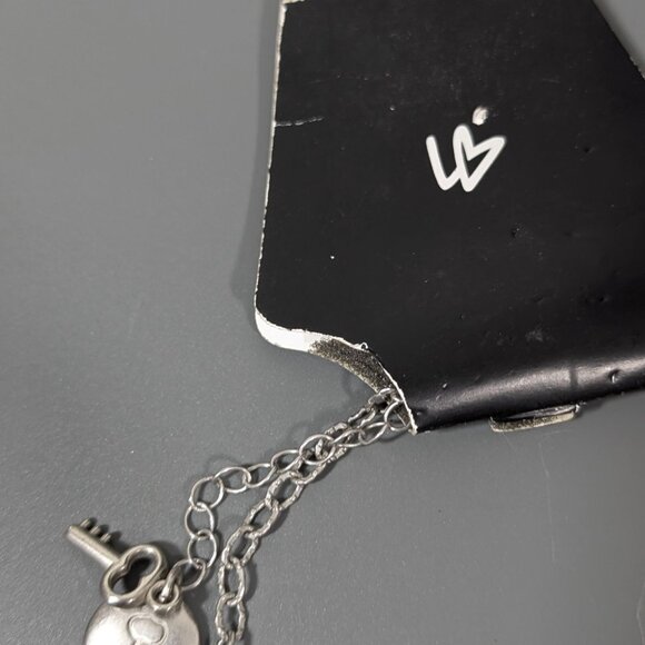 Lane Bryant Silver Tone Fringe Chain Charm Lock Statement Necklace 22" - Picture 8 of 9